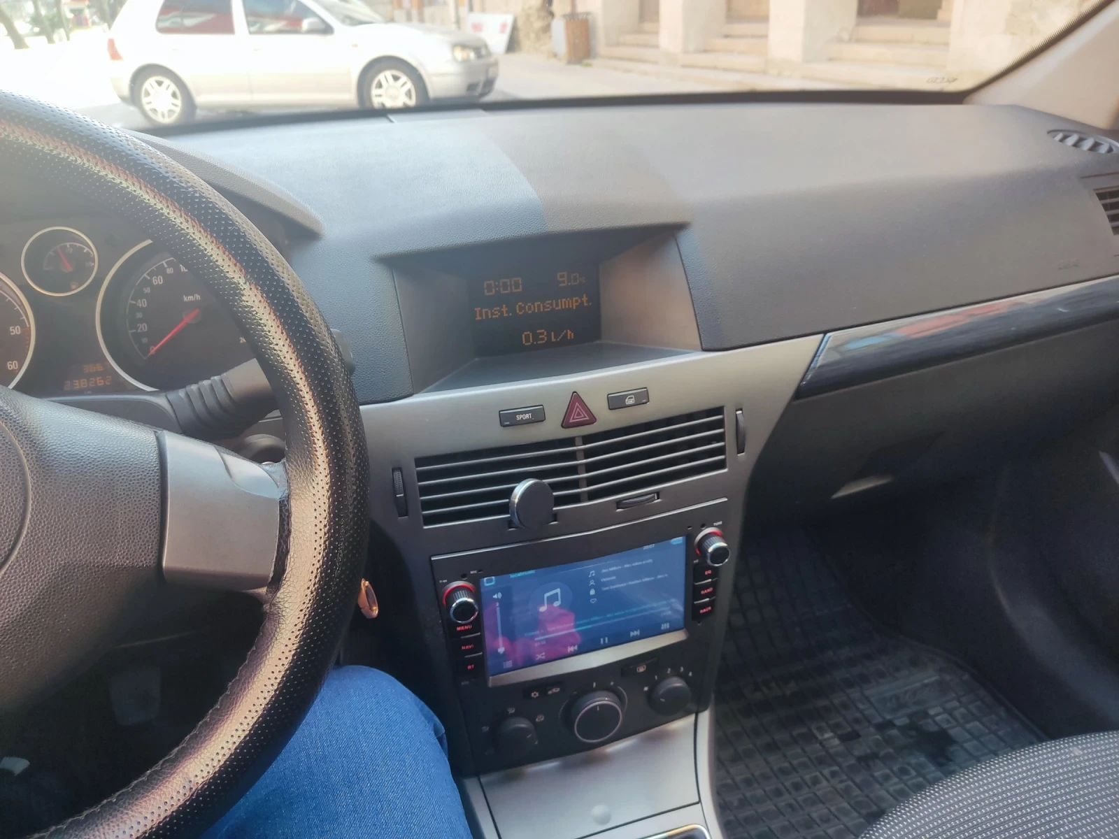 Opel Astra 1.9 CDTI 150 kc., снимка 7 - Автомобили и джипове - 53829537