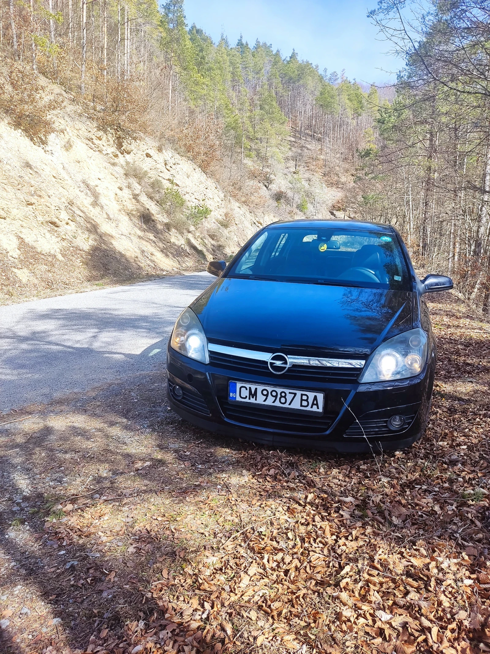Opel Astra 1.9 CDTI 150 kc., снимка 2 - Автомобили и джипове - 53829537