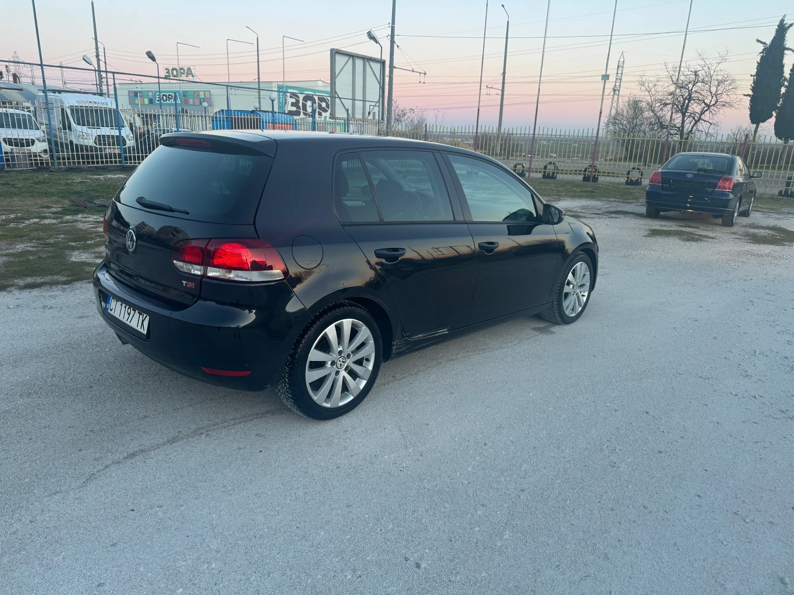 VW Golf 1.4 TSI 160 2010 Автомат, снимка 6 - Автомобили и джипове - 53835733