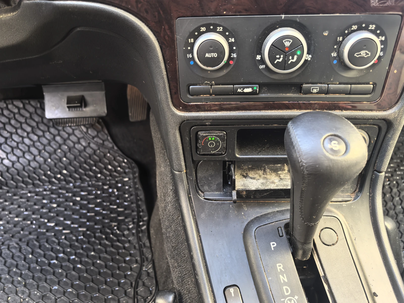 Saab 9-5 ARC, снимка 10 - Автомобили и джипове - 53858346