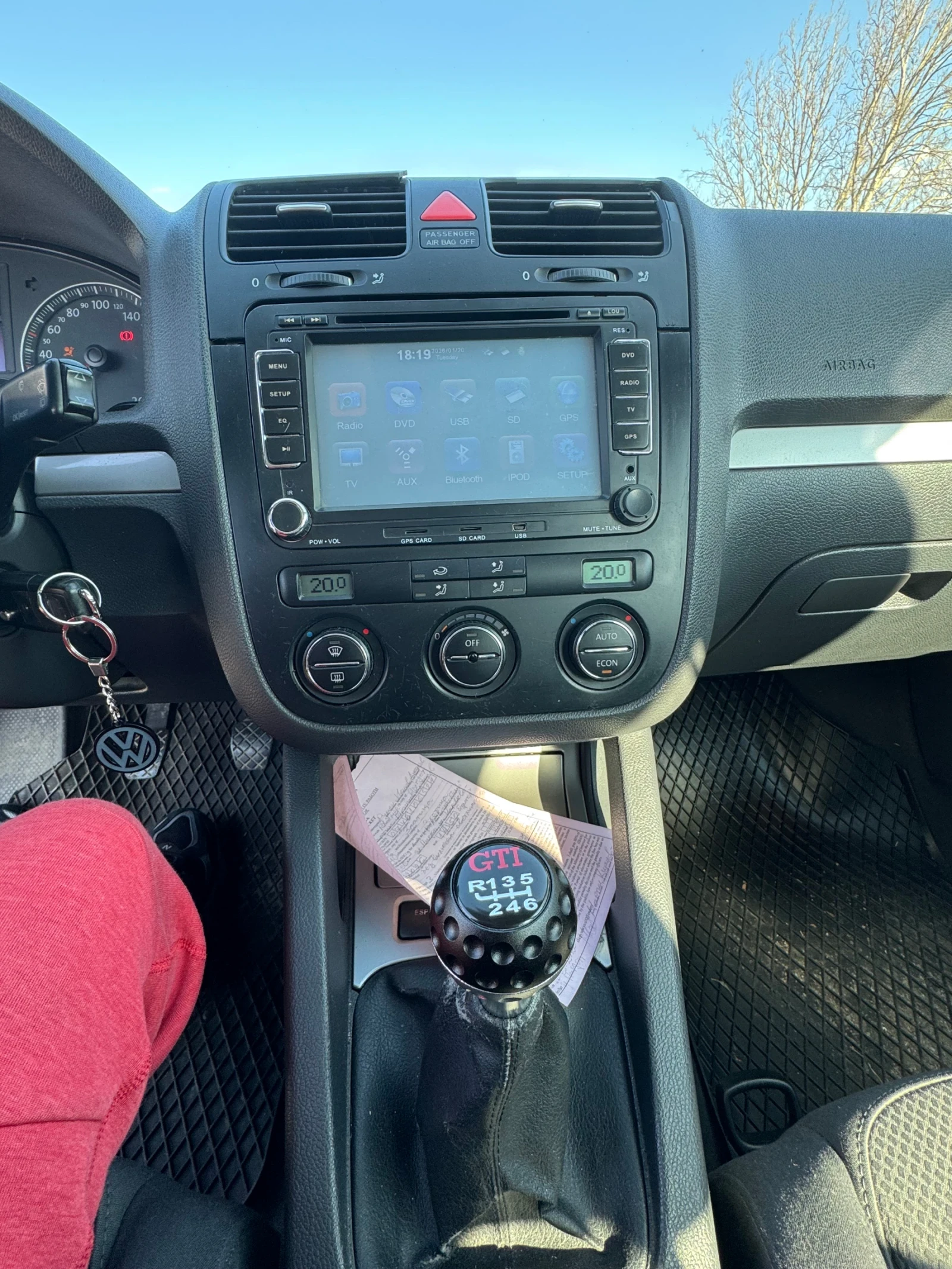 VW Golf 5, снимка 10 - Автомобили и джипове - 53891642