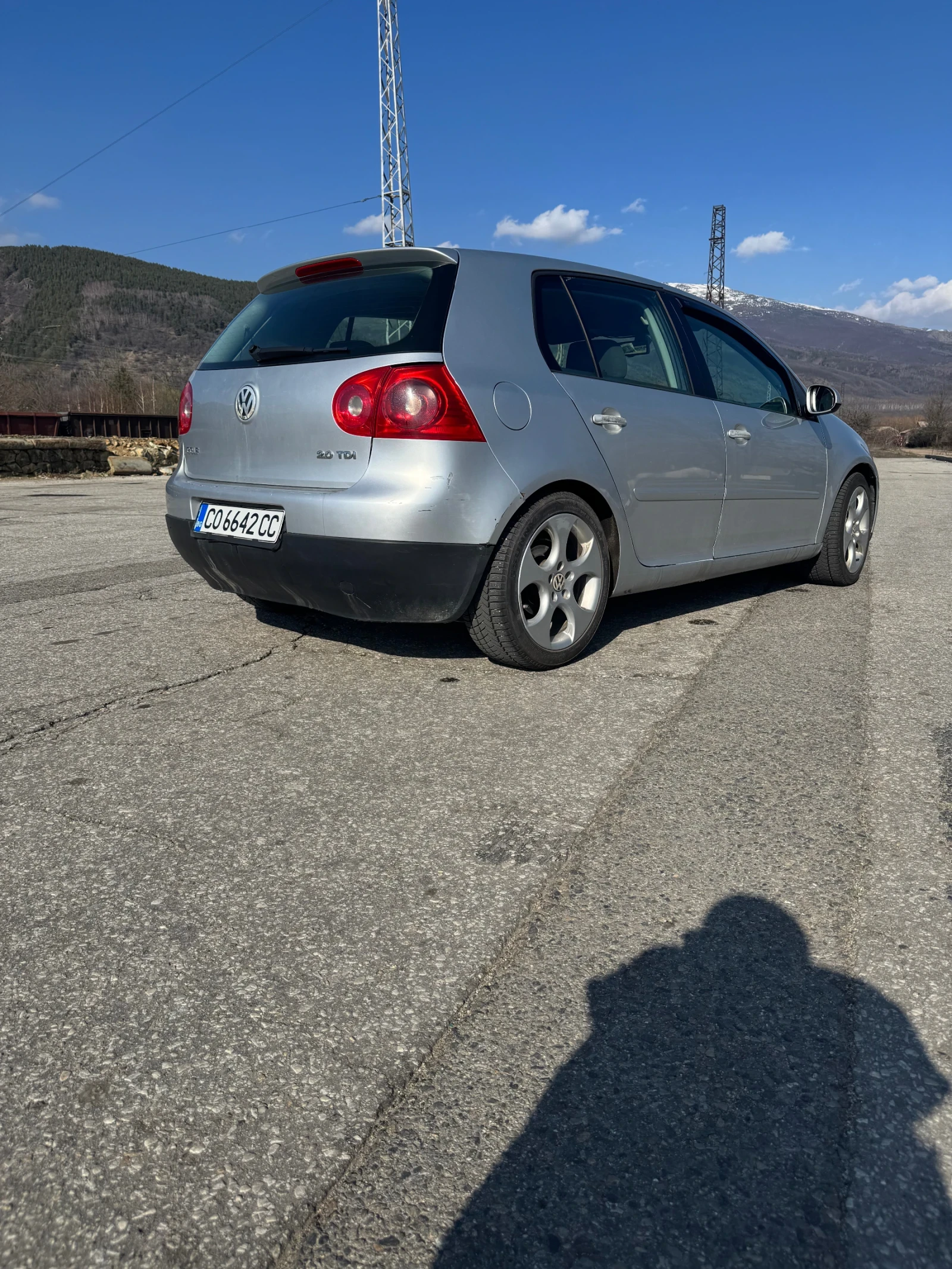 VW Golf 5, снимка 5 - Автомобили и джипове - 53891642