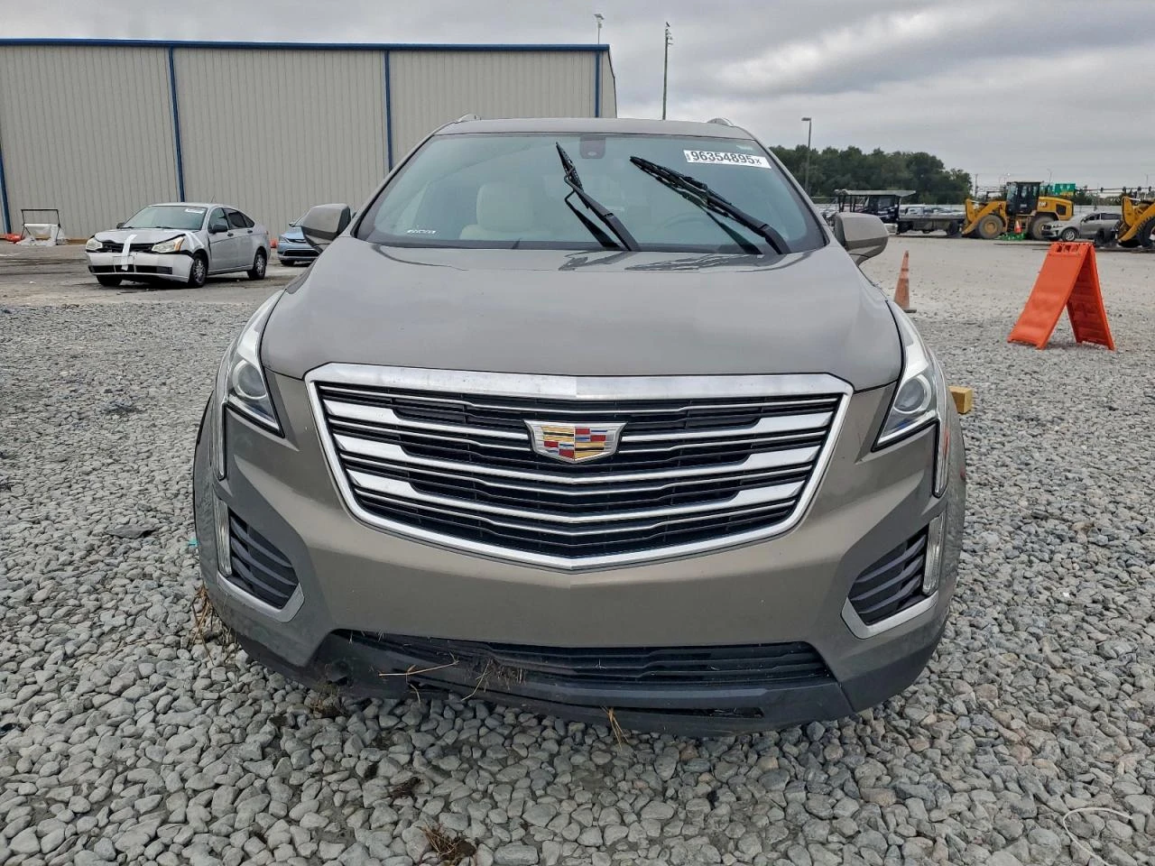 Cadillac XT5 LUXURY, снимка 3 - Автомобили и джипове - 54038464