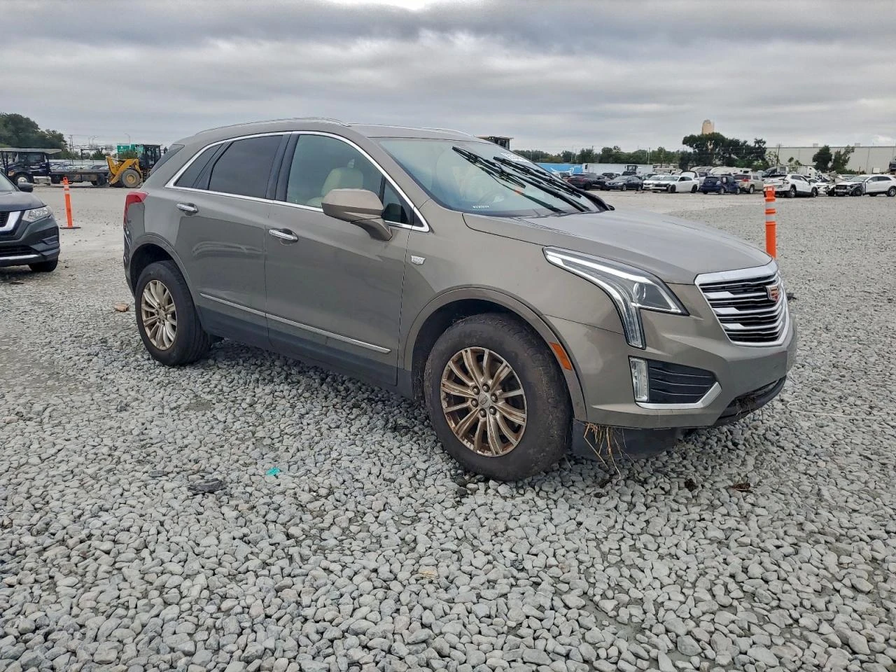 Cadillac XT5 LUXURY, снимка 2 - Автомобили и джипове - 54038464