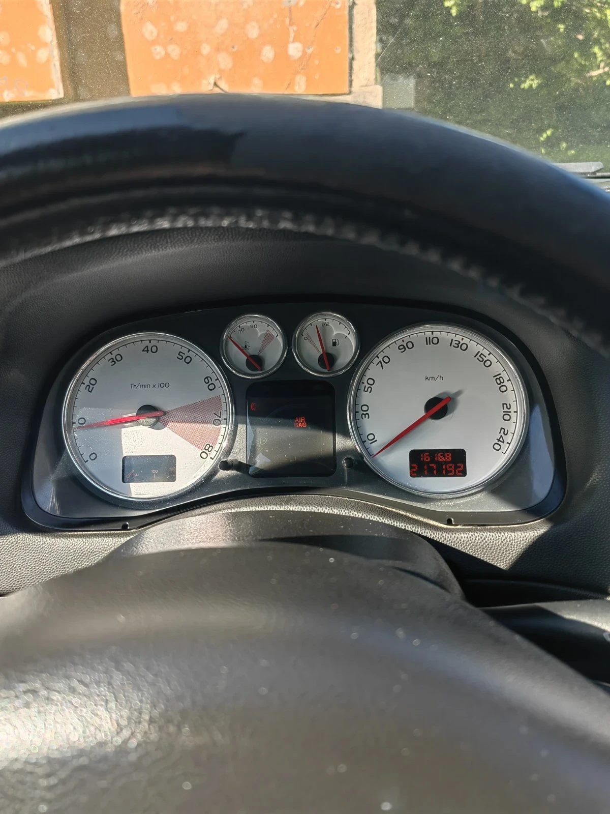 Peugeot 307 CC, снимка 8 - Автомобили и джипове - 54706995