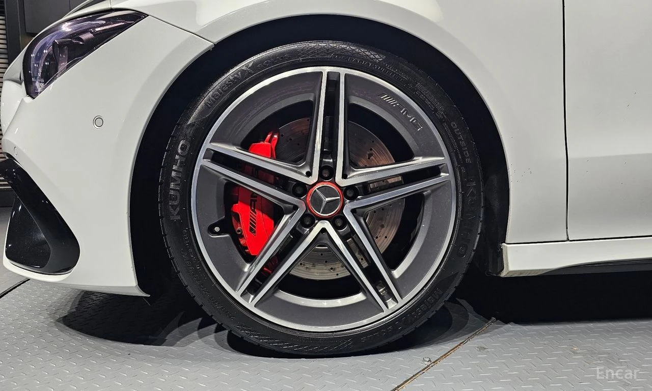 Mercedes-Benz CLA 45 AMG S 4MATIC+ * HEAD-UP* АЛКАНТАРА* ПАНОРАМА* AMBIENT*, снимка 6 - Автомобили и джипове - 54762487