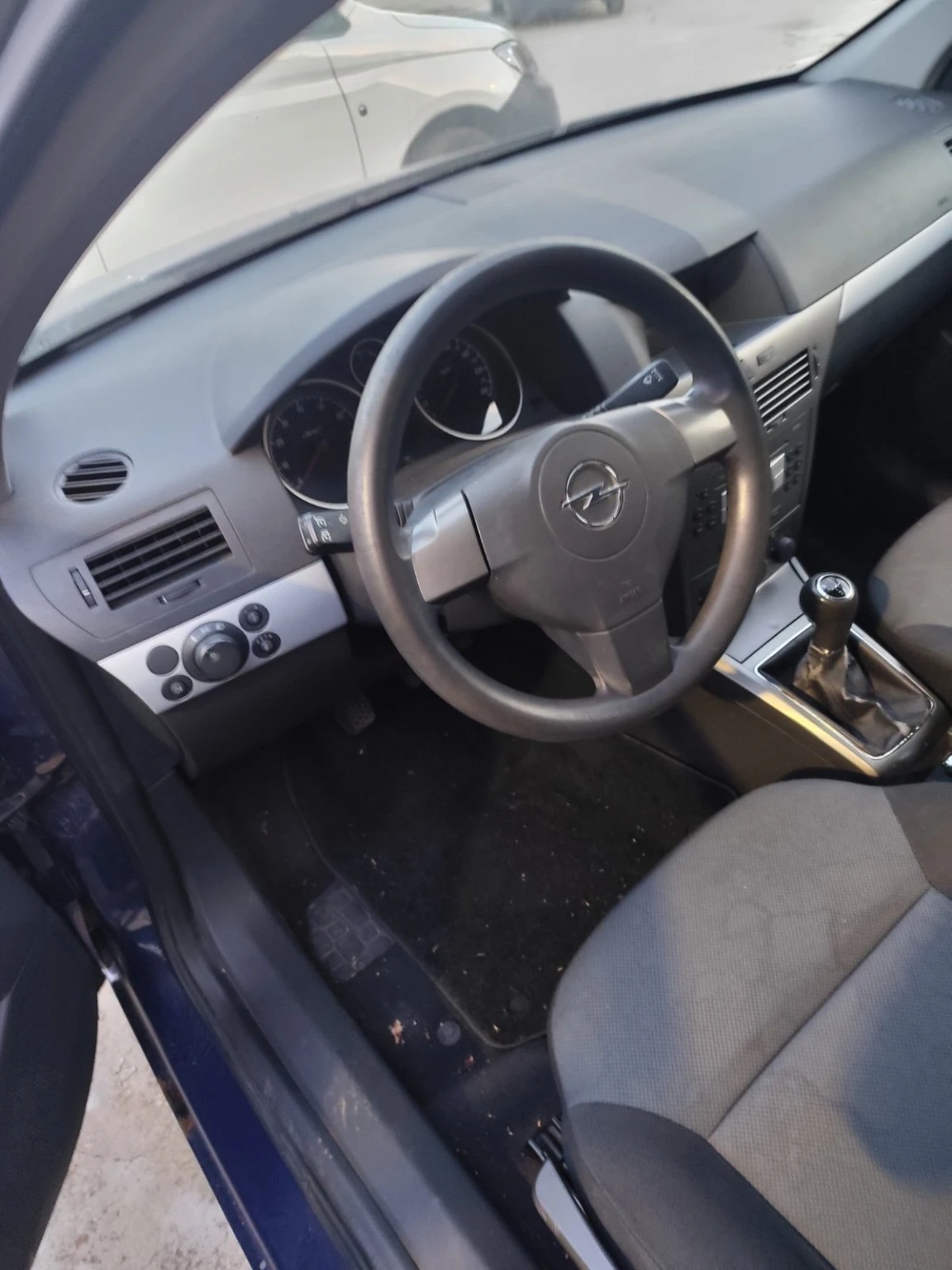 Opel Astra, снимка 4 - Автомобили и джипове - 54956246