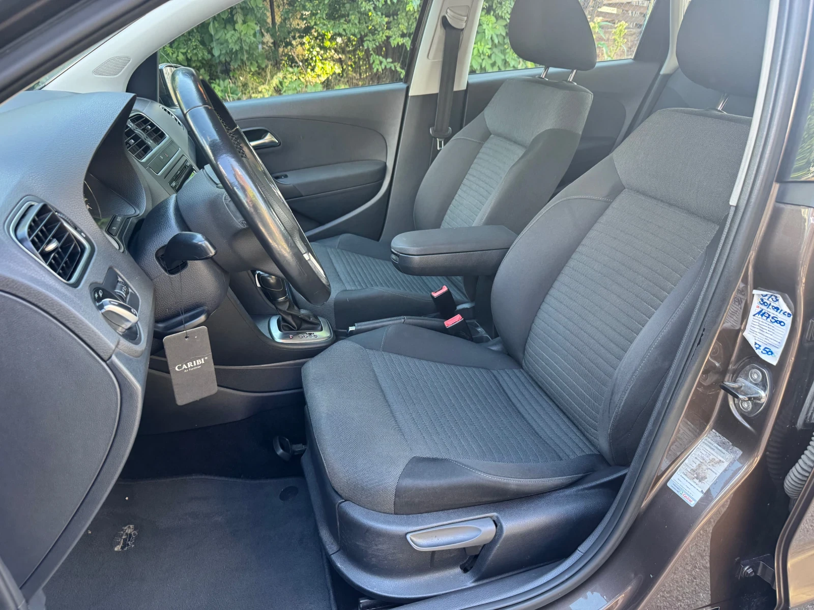 VW Polo 1.2TSi Автоматик, снимка 9 - Автомобили и джипове - 54984562