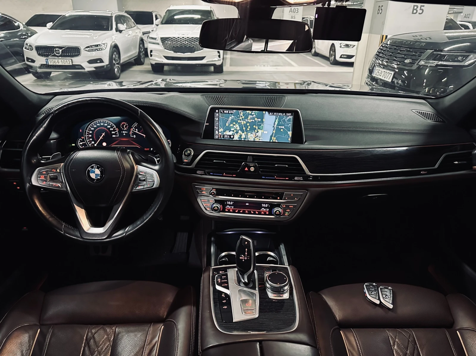 BMW 740 LONG* M SPORT* DIS* SOFT-CLOSE* �����* �����* TV*  | Mobile.bg � ����������� 7