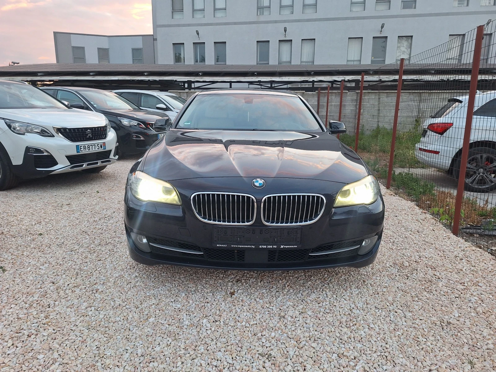 BMW 530 XD* АВТОМАТ-8ck/НАВИ/КСЕНОН/ХЕДЪП/ФУЛЛ/ТОП-ТОП* 