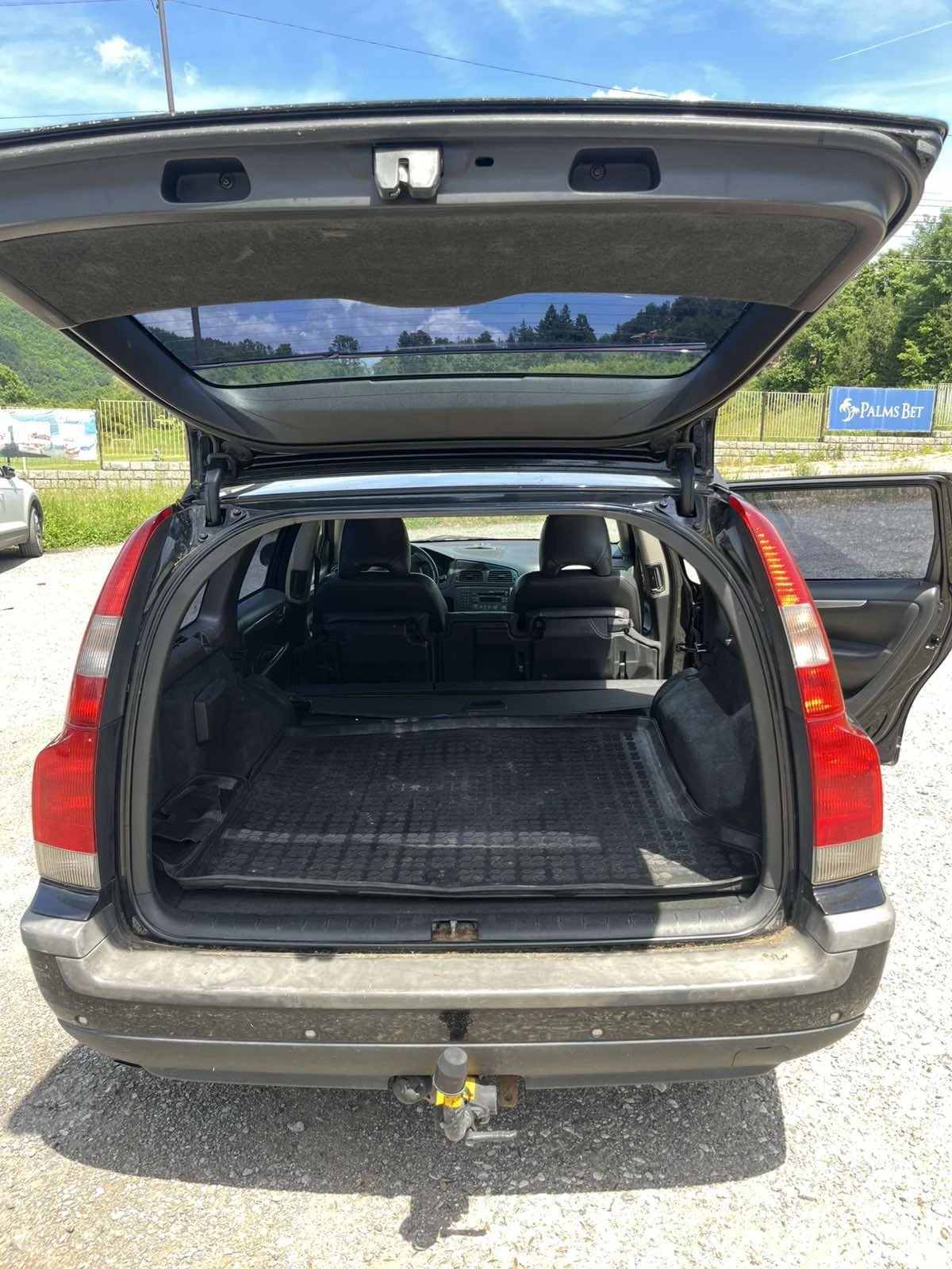 Volvo V70, снимка 4 - Автомобили и джипове - 55360854