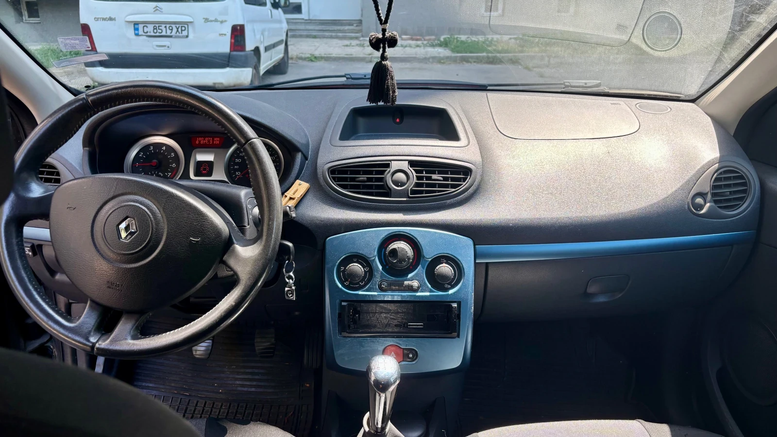 Renault Clio 1.2 16V, снимка 6 - Автомобили и джипове - 55486228