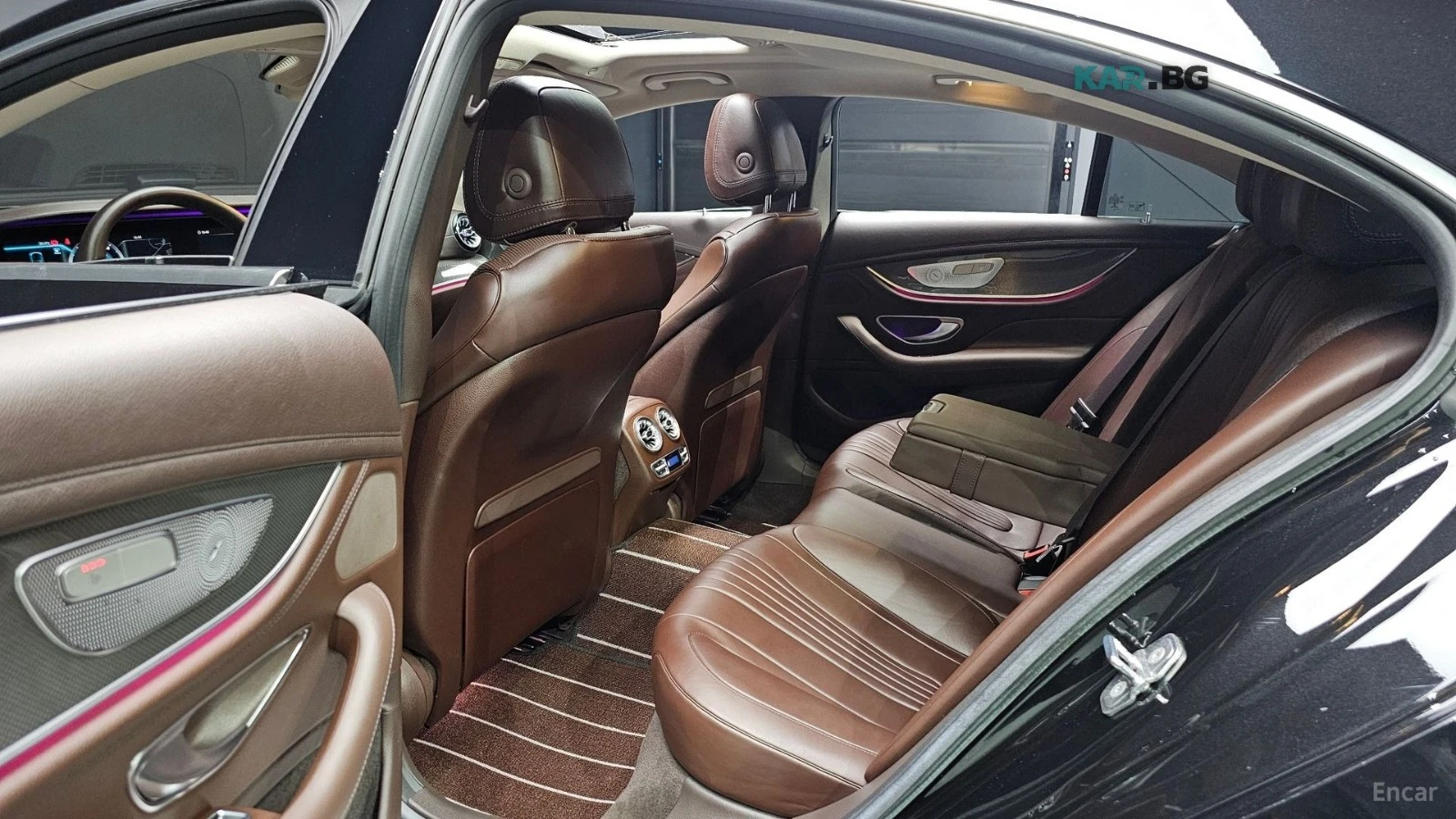 Mercedes-Benz CLS 400 4MATIC/AMG-LINE/DRIVE-ASSISTS/SUNROOF, снимка 15 - Автомобили и джипове - 55741774