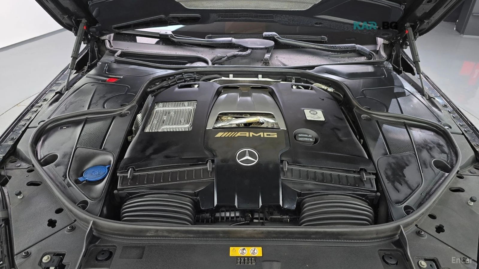Mercedes-Benz S 63 AMG 4MATIC* BURMESTER* DISTRONIC* 360* ОБДУХ* МАСАЖИ* , снимка 17 - Автомобили и джипове - 55900115