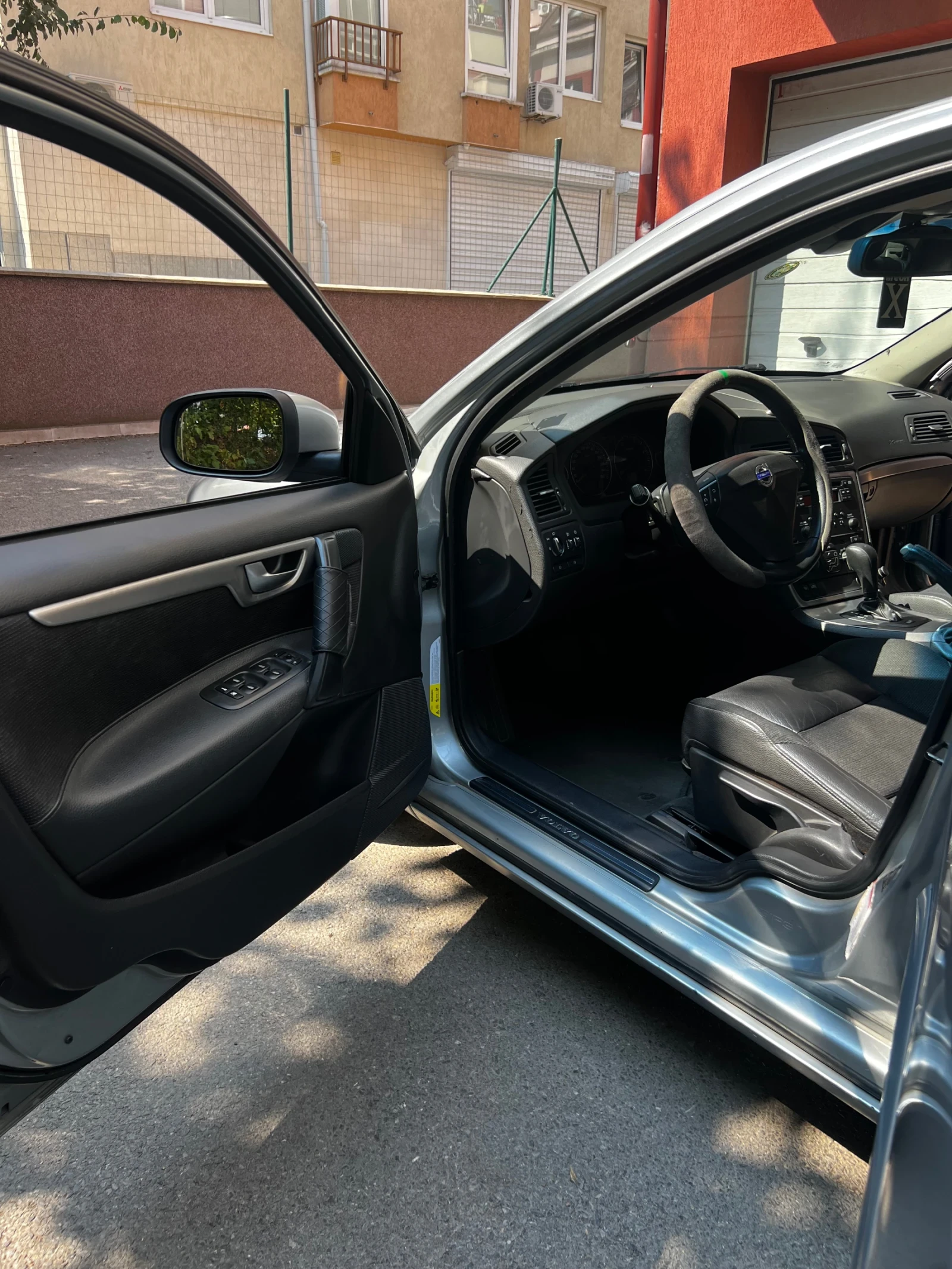 Volvo S60, снимка 6 - Автомобили и джипове - 55967848