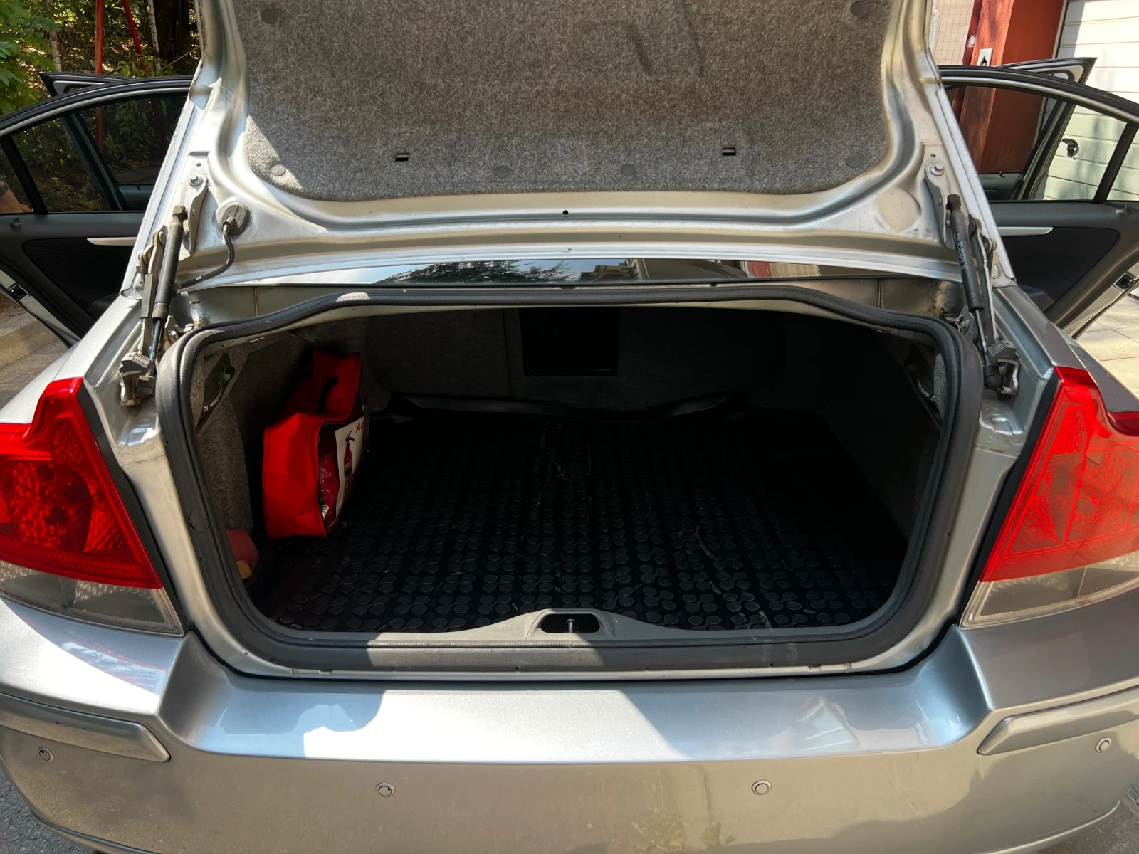 Volvo S60, снимка 14 - Автомобили и джипове - 55967848