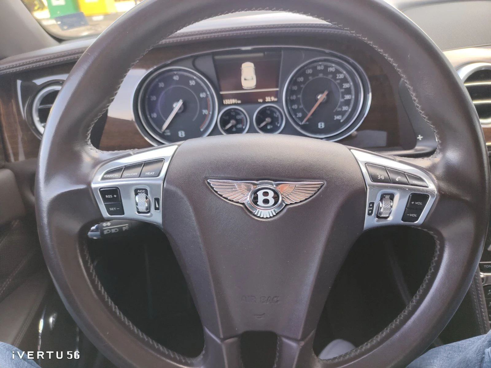 Bentley Flying Spur W12 Бартер, снимка 7 - Автомобили и джипове - 56266328