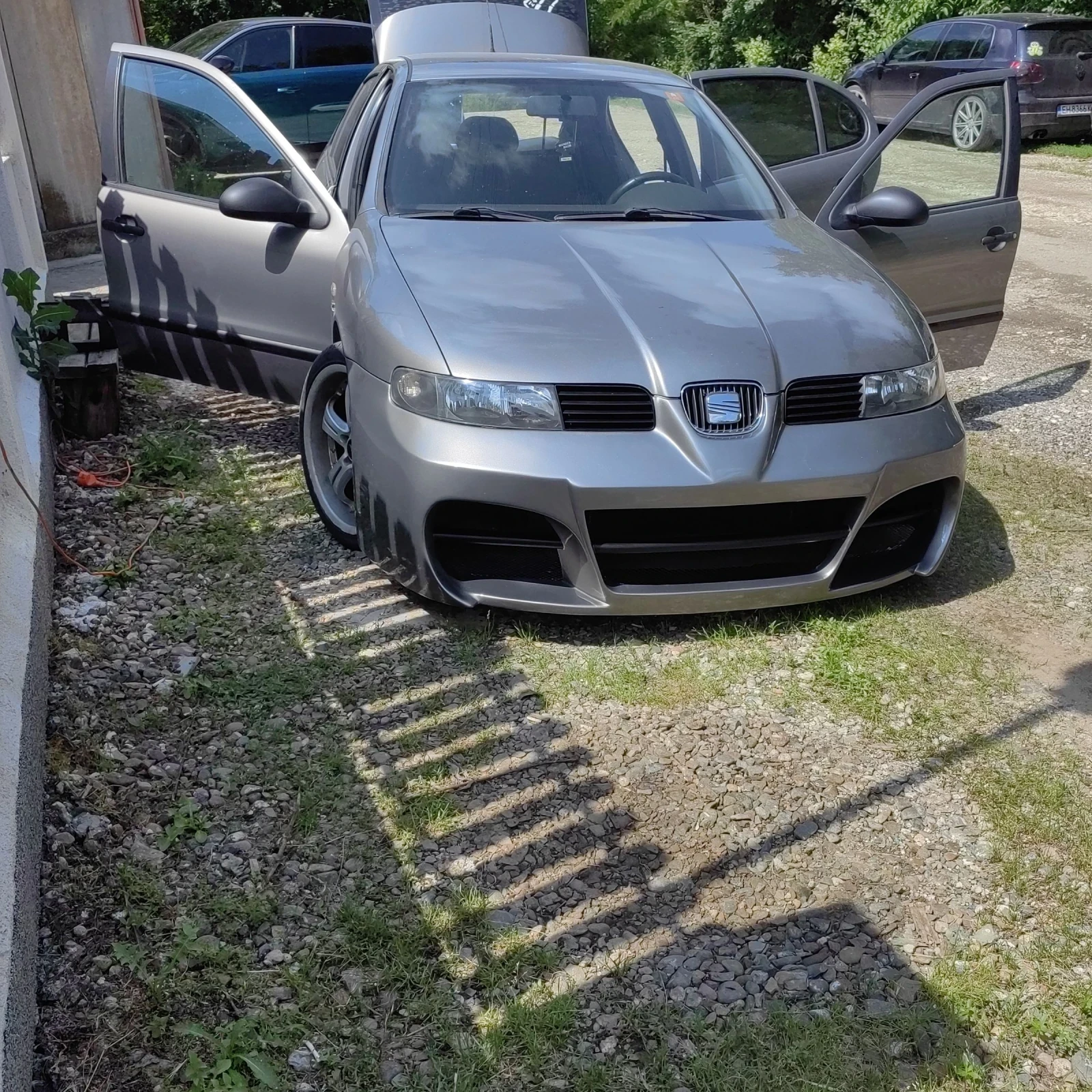 Seat Leon, снимка 3 - Автомобили и джипове - 56347473