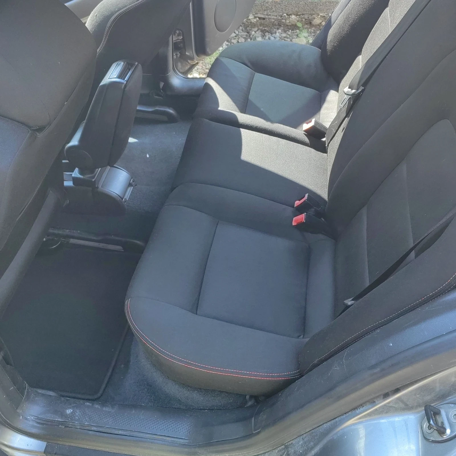Seat Leon, снимка 13 - Автомобили и джипове - 56347473
