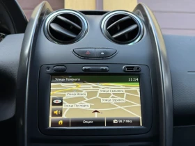 Dacia Duster 1.6i-16V 4X4 Пълна Сервизна История!, снимка 11