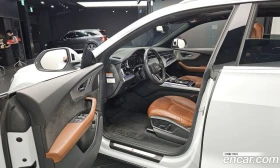 Audi Q8 45 TDI Quattro Premium, снимка 10