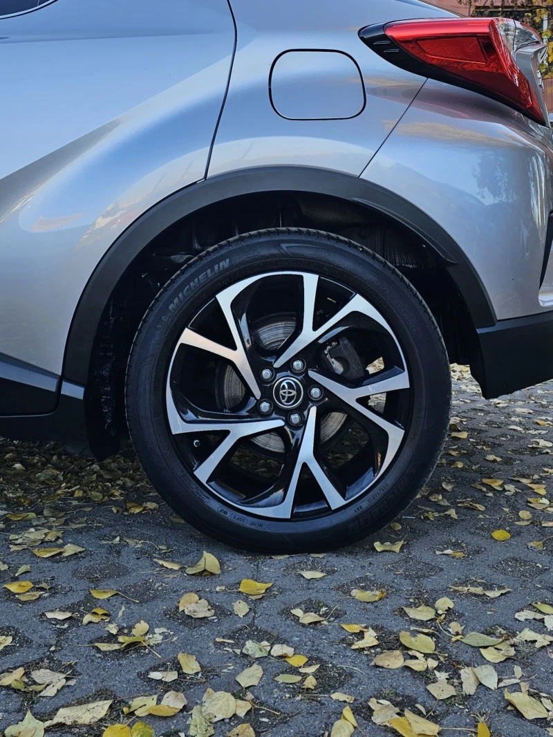 Toyota C-HR 1.8 Hybrid Камера KeylessGo 122, 000км., снимка 15 - Автомобили и джипове - 47881548