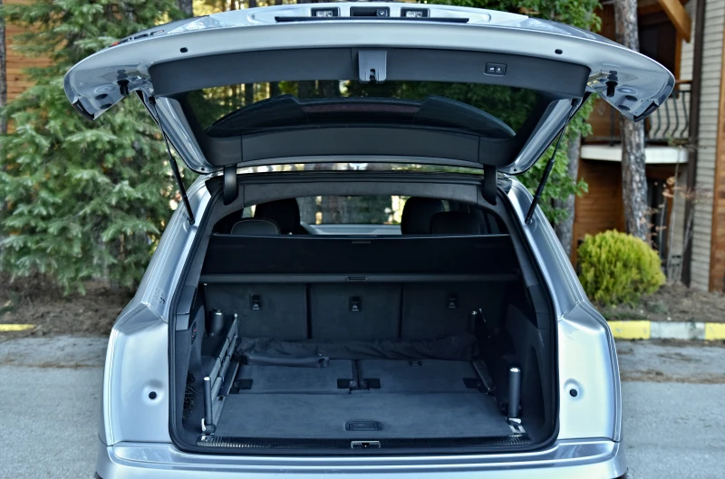 Audi SQ7 6+ 1, снимка 7 - Автомобили и джипове - 52442556