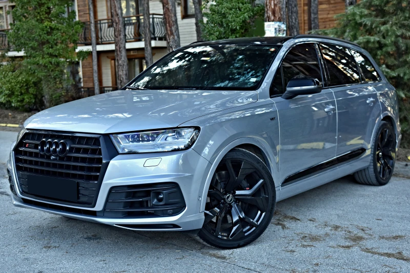 Audi SQ7 6+ 1