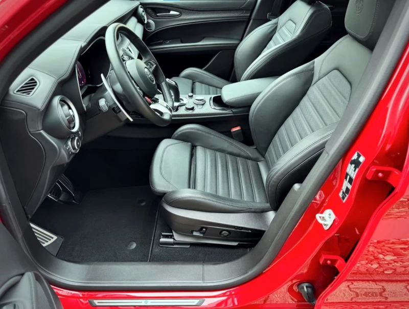 Alfa Romeo Stelvio 2.9 V6* Bi-Turbo* Quadrifoglio, снимка 7 - Автомобили и джипове - 52535320