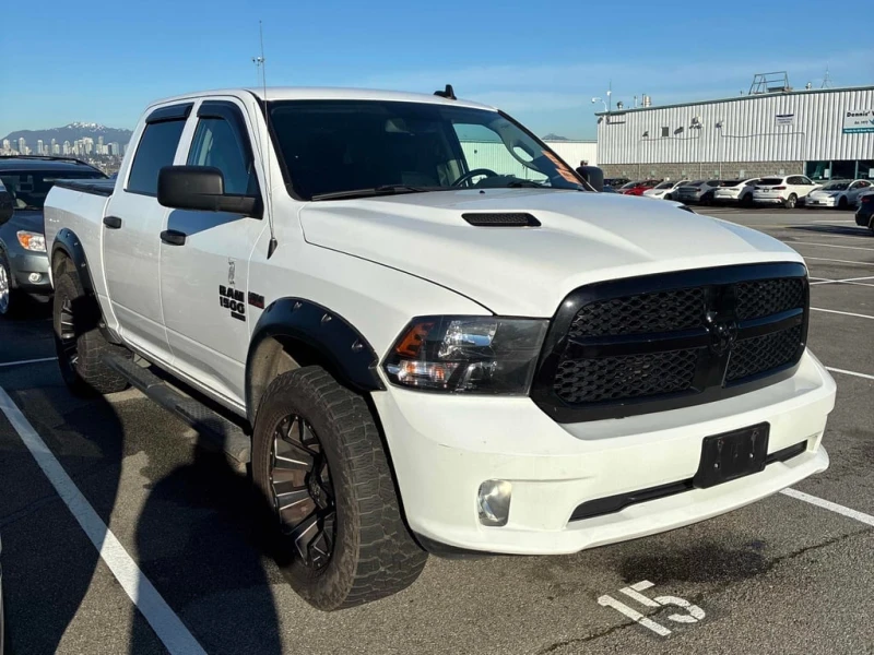 Dodge RAM 1500 2020 * Express * CARFAX * ОТ ПРЕДСТАВИТЕЛСТВО, снимка 4 - Автомобили и джипове - 53150585