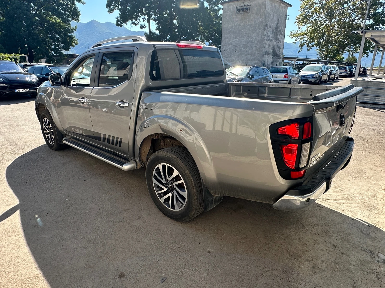 Nissan Navara 2.3DCI-190кс-3 бр  - изображение 5