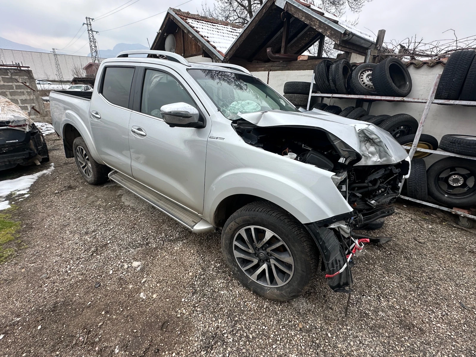 Nissan Navara 2.3DCI-190кс-3 бр  - изображение 9