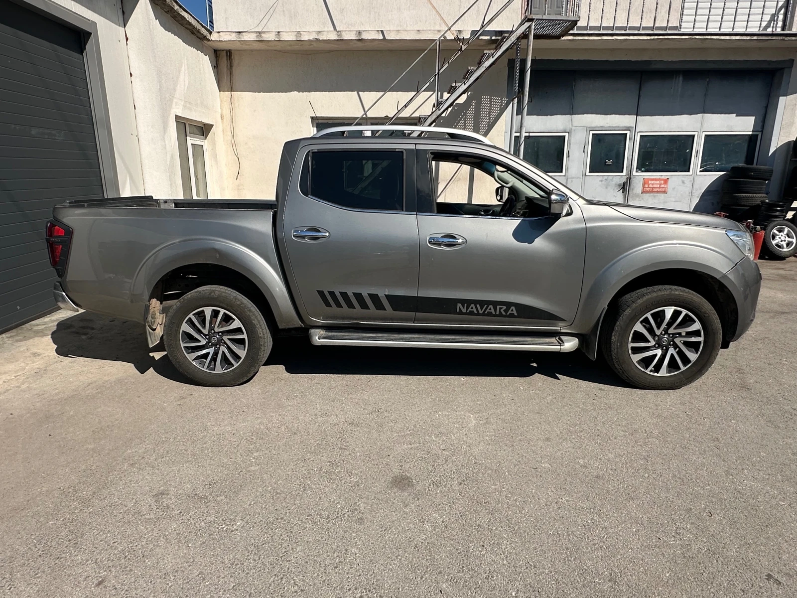 Nissan Navara 2.3DCI-190кс-3 бр  - изображение 6