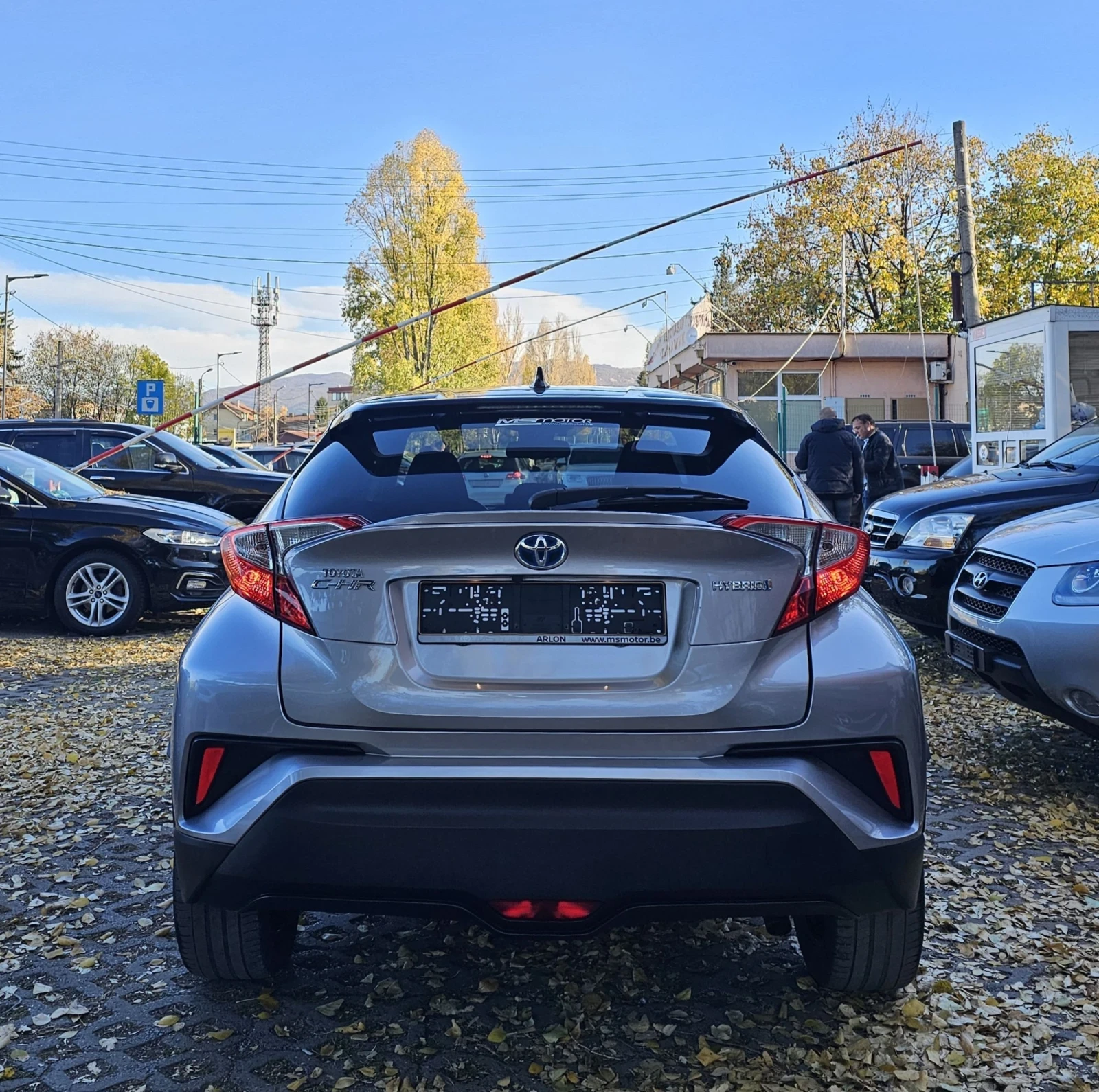 Toyota C-HR 1.8 Hybrid Камера KeylessGo 122, 000км. - изображение 5