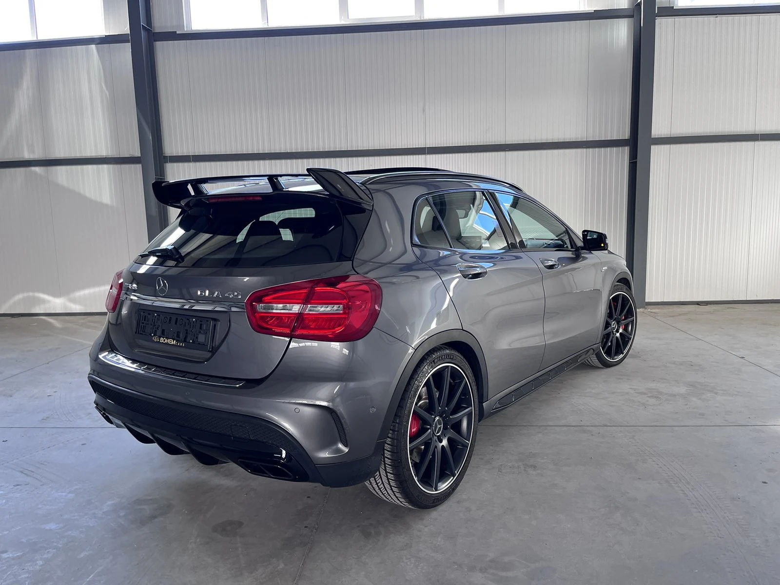 Mercedes-Benz GLA 45 AMG Edition 1 - изображение 6