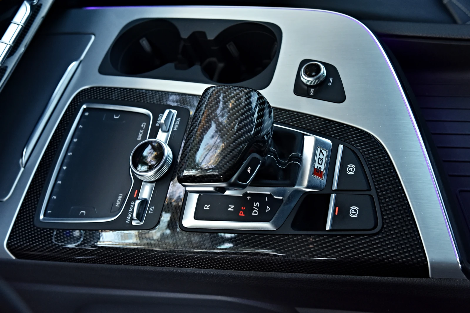 Audi SQ7 6+ 1 | Mobile.bg   12