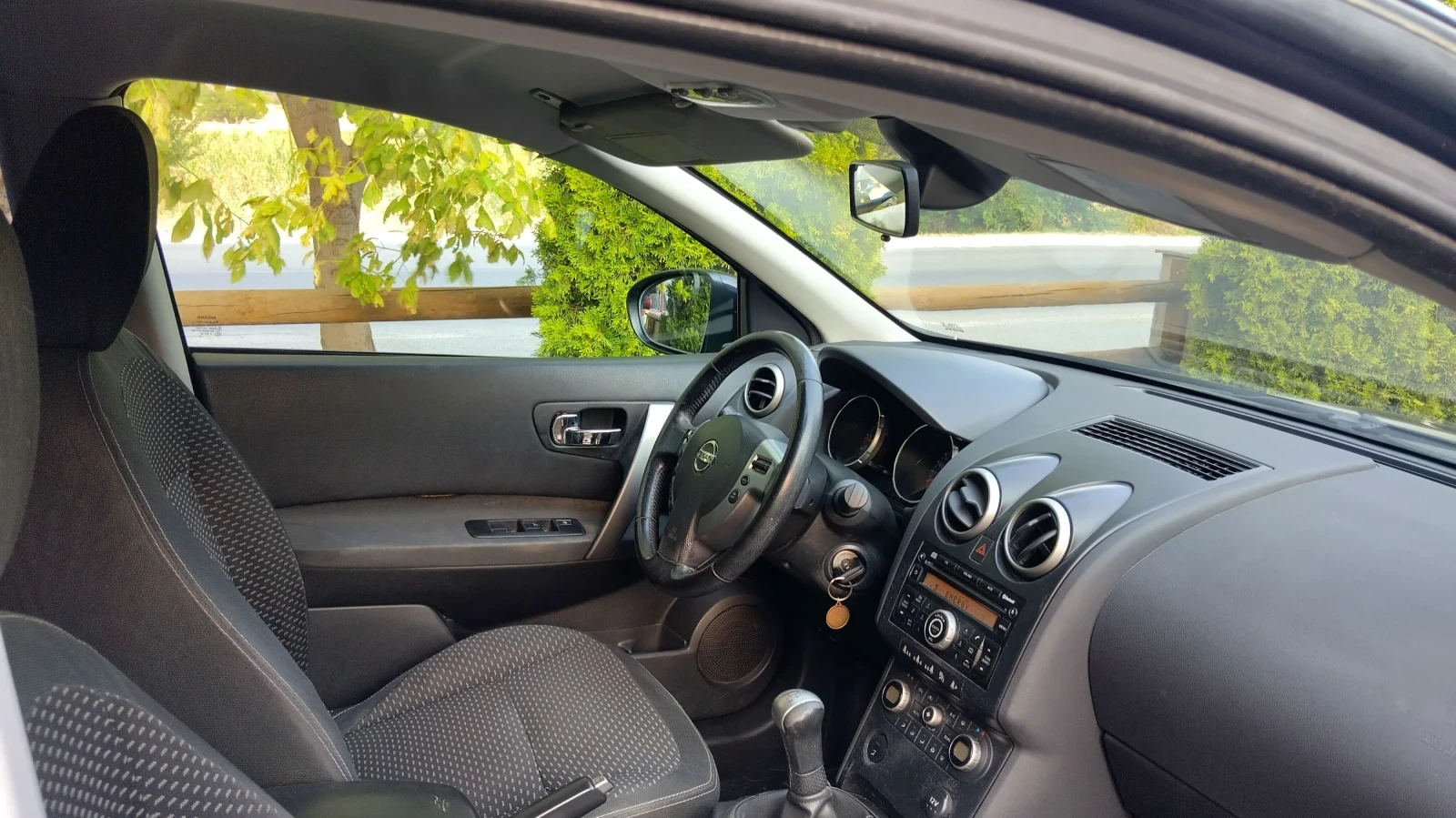 Nissan Qashqai 1.6i - изображение 9