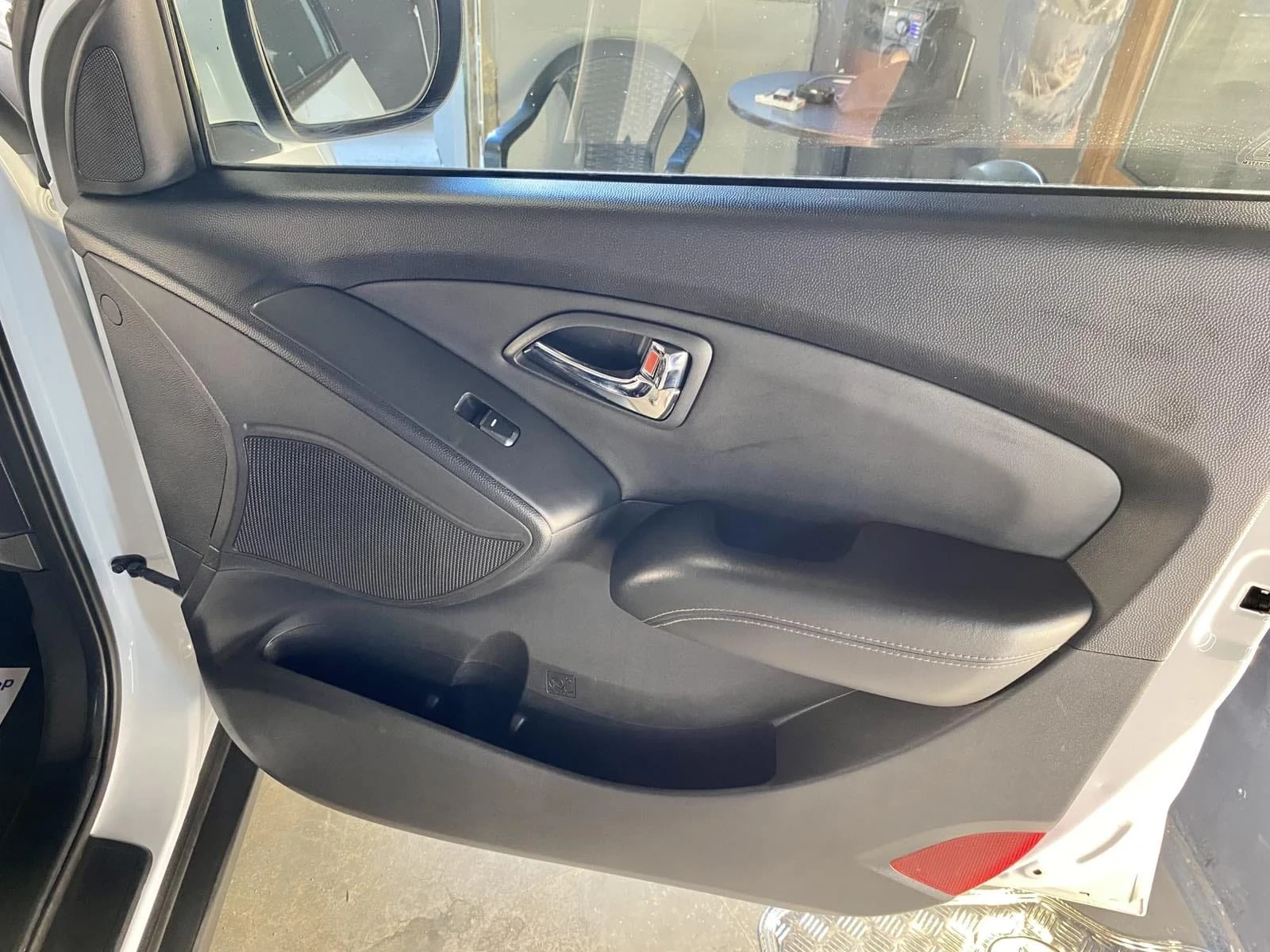 Hyundai IX35 2.0 CRDI - изображение 4