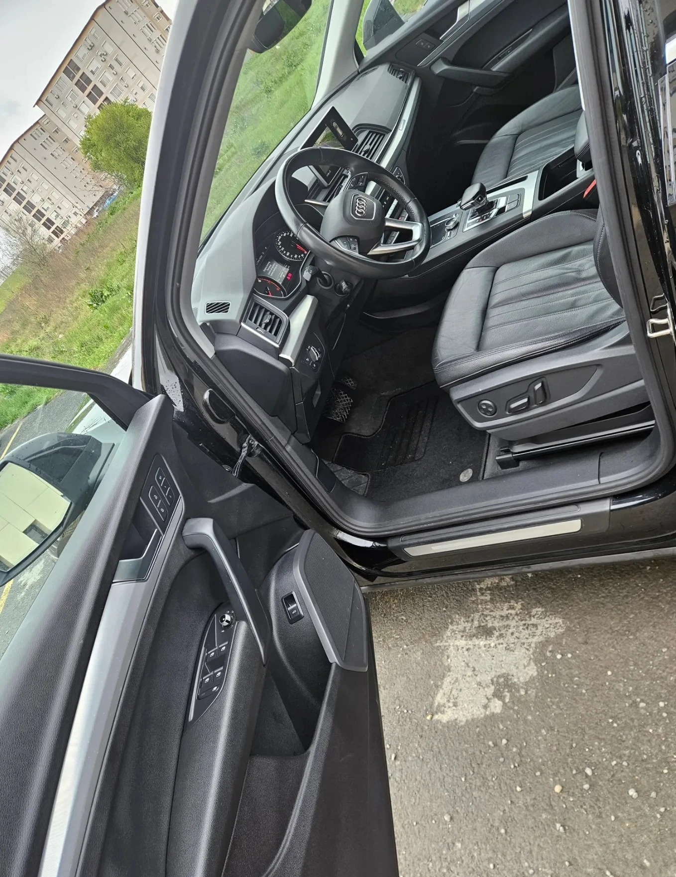 Audi Q5 2.0 TFSI S-tronic - изображение 4