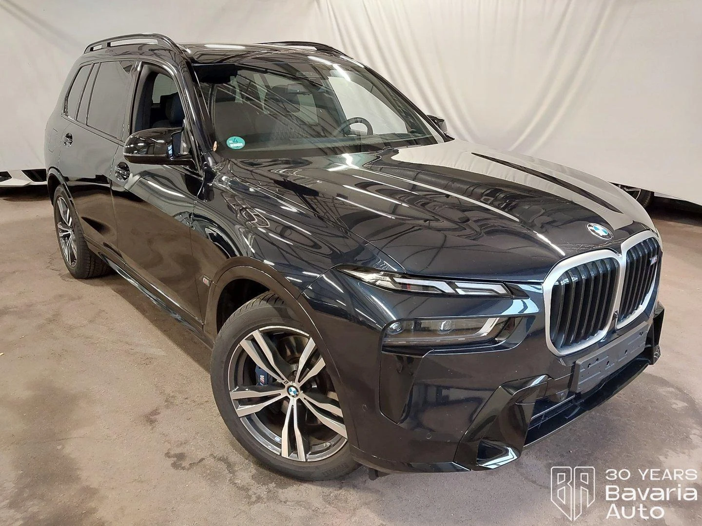 BMW X7 M60i xDrive Sportautomatic - изображение 4
