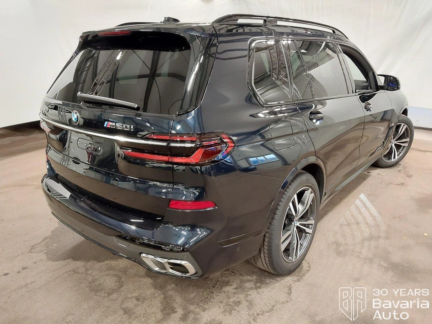 BMW X7 M60i xDrive Sportautomatic - изображение 3