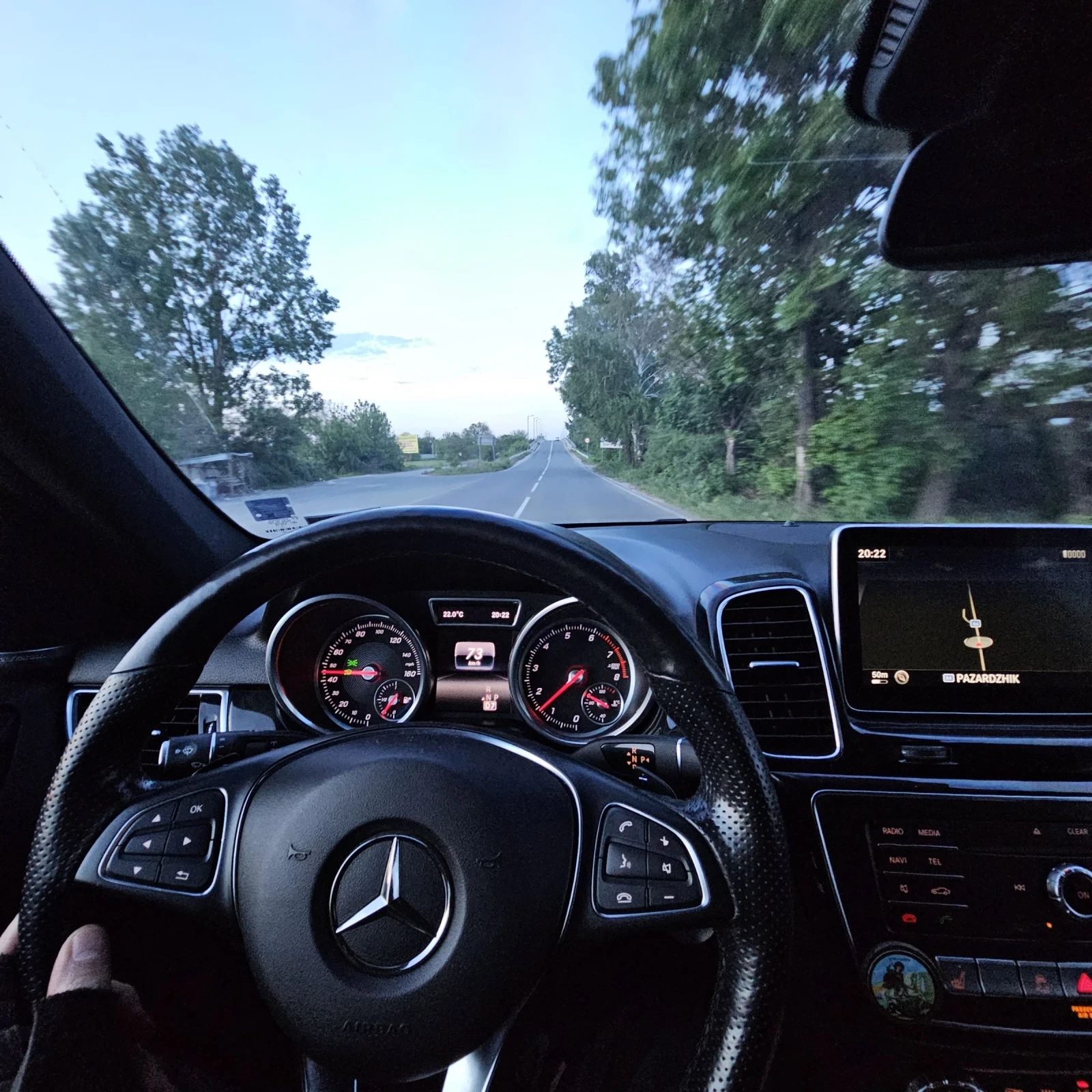 Mercedes-Benz GLE, снимка 3 - Автомобили и джипове - 54395123