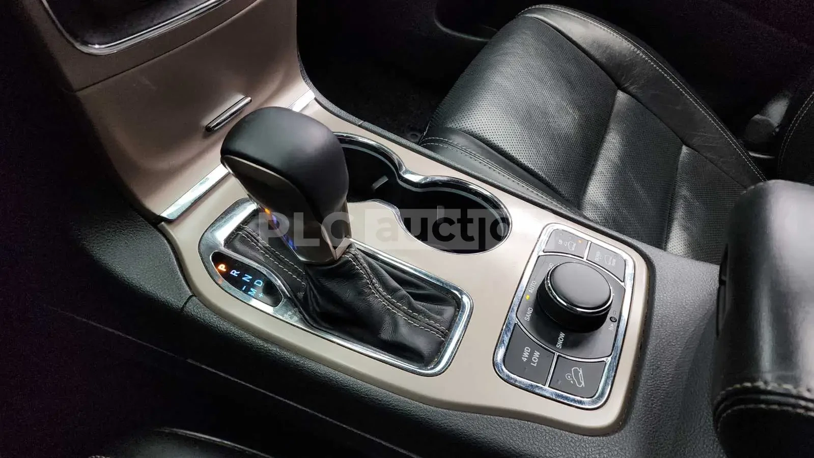 Jeep Grand cherokee 3.0| ������| �����| PANO| ���.��������� | Mobile.bg � ����������� 8