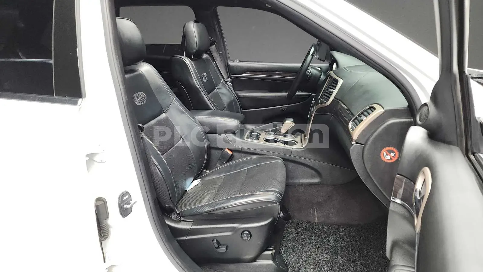 Jeep Grand cherokee 3.0| ������| �����| PANO| ���.��������� | Mobile.bg � ����������� 9