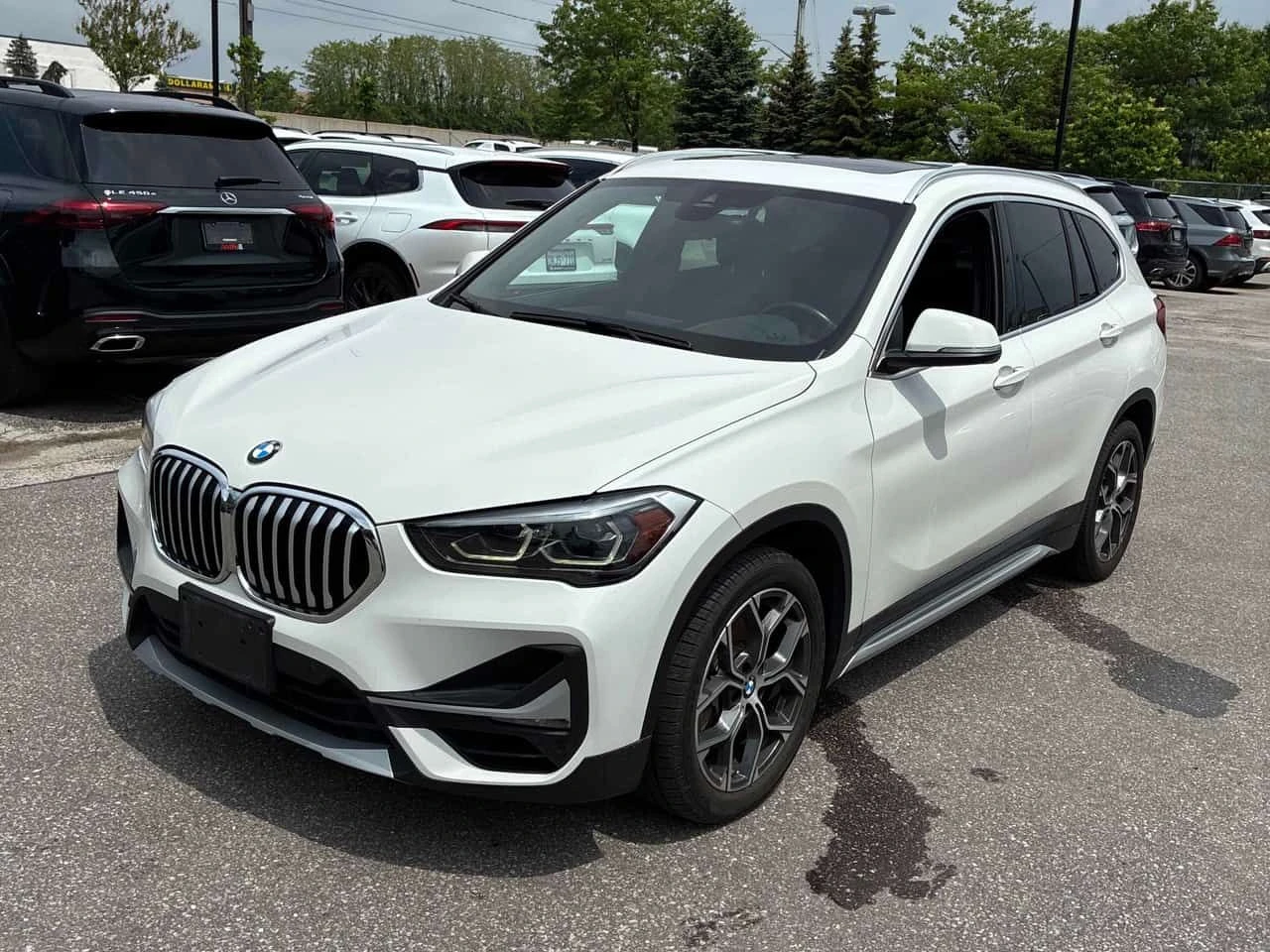 BMW X1 xDrive28i/ПАНОРАМА/ПОДГРЕВИ