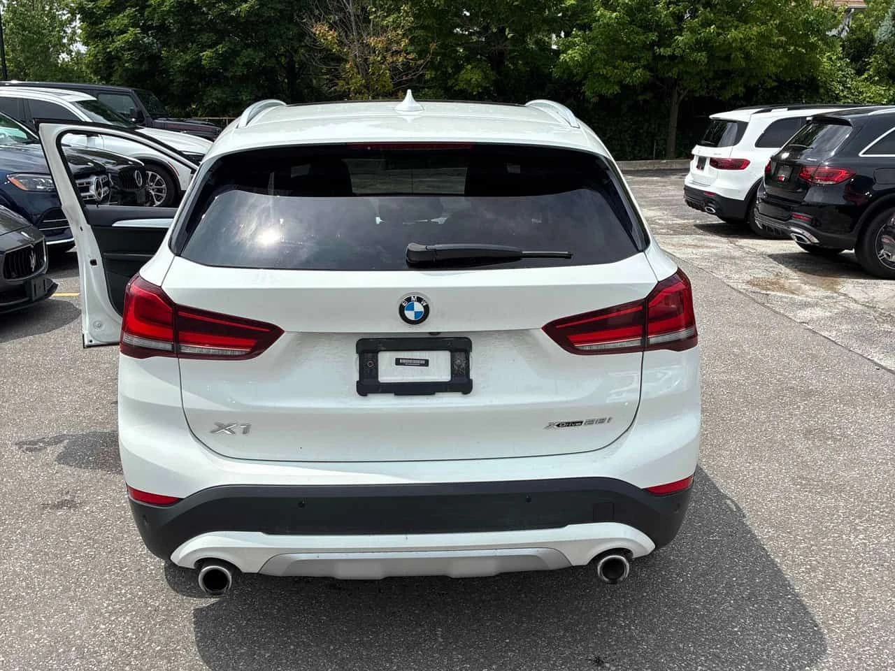 BMW X1 xDrive28i/ПАНОРАМА/ПОДГРЕВИ, снимка 5 - Автомобили и джипове - 54887894