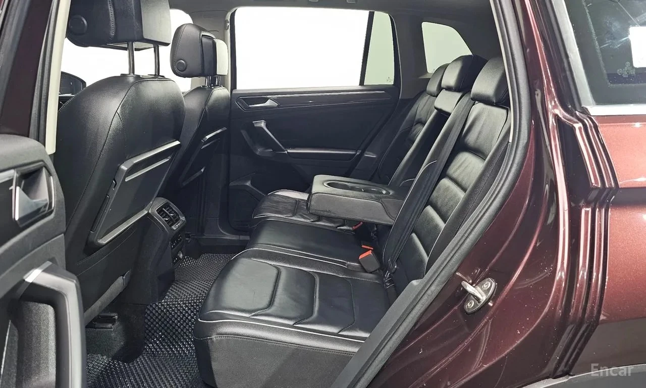 VW Tiguan * 2.0 TDI 4Motion Prestige * ЦЕНА ДО БГ, снимка 12 - Автомобили и джипове - 55886791