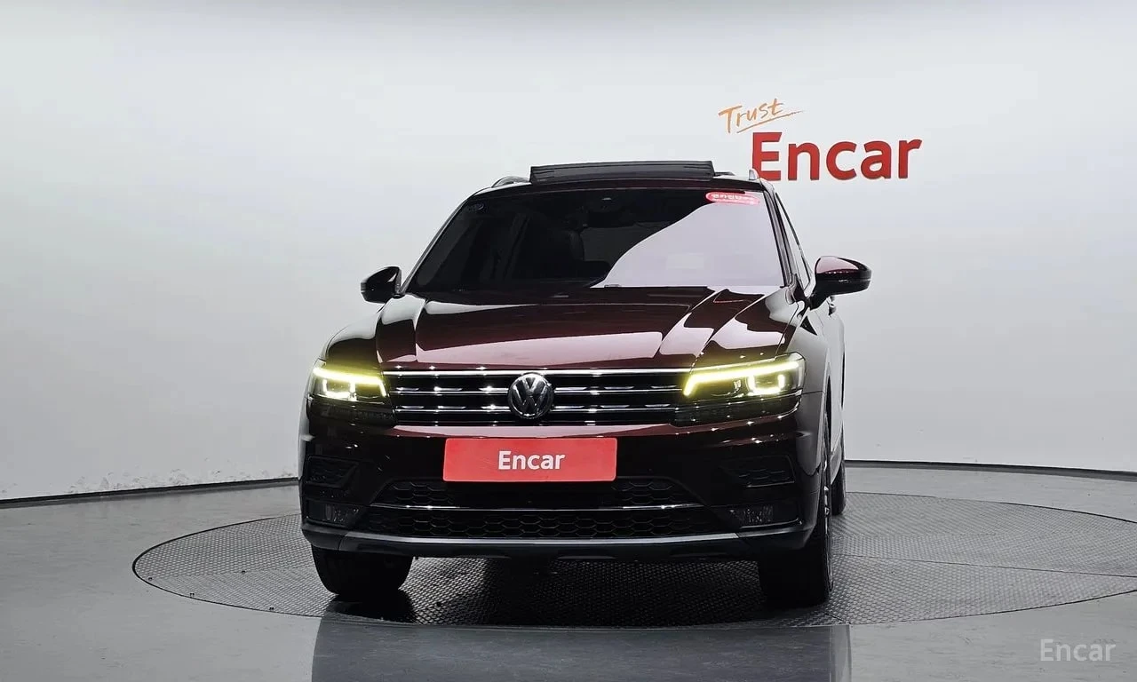 VW Tiguan * 2.0 TDI 4Motion Prestige * ЦЕНА ДО БГ, снимка 3 - Автомобили и джипове - 55886791