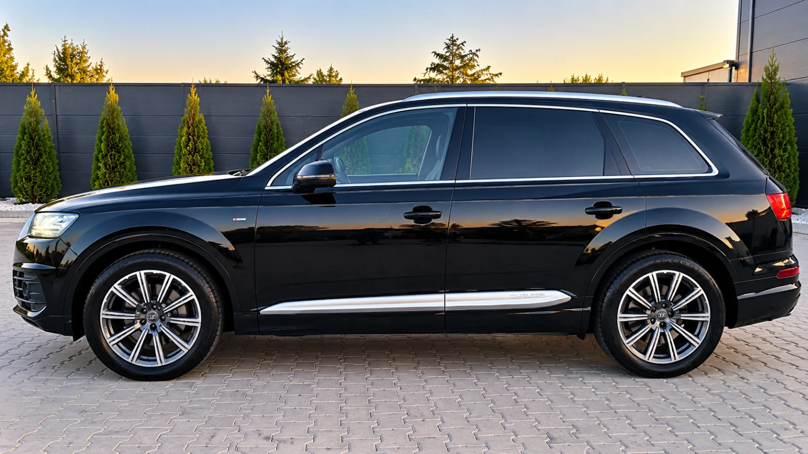 Audi Q7 3.0TDI, снимка 2 - Автомобили и джипове - 56340919