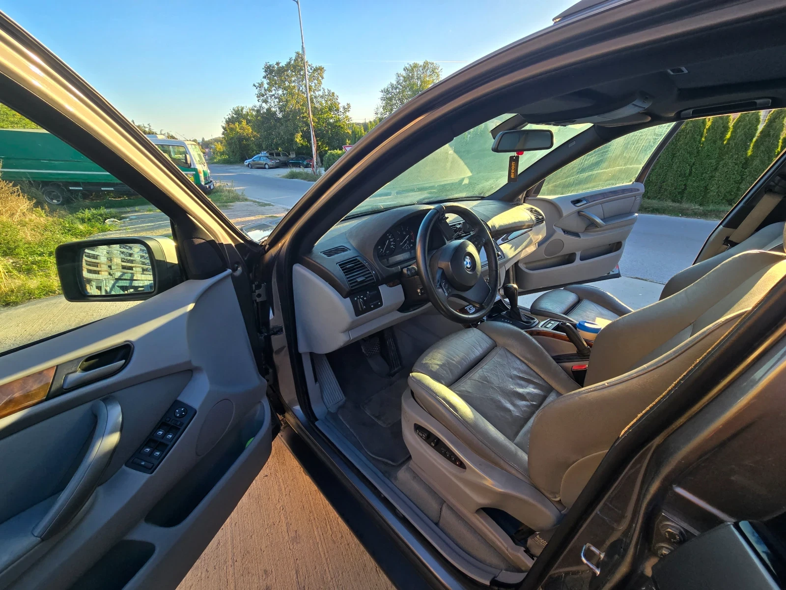 BMW X5 E53 facelift, снимка 8 - Автомобили и джипове - 56559415